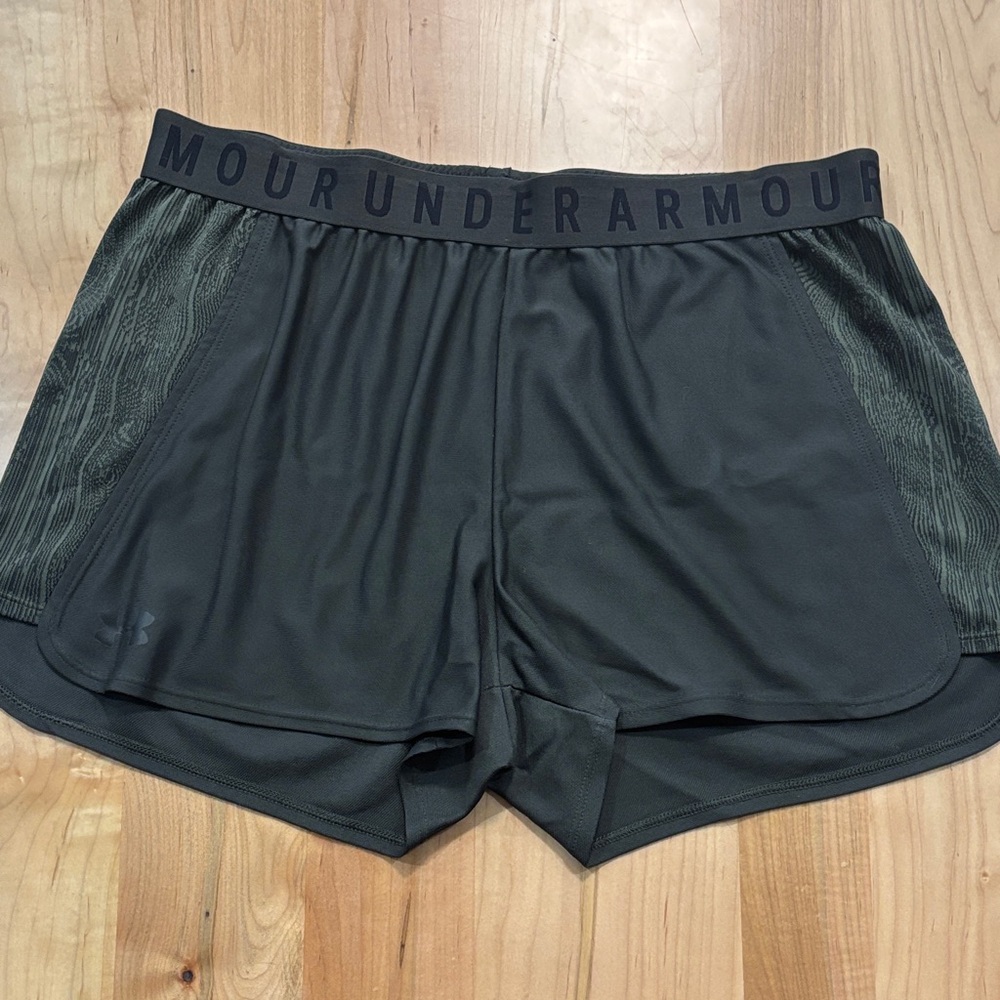 Under Armour Women's Green Athletic Shorts